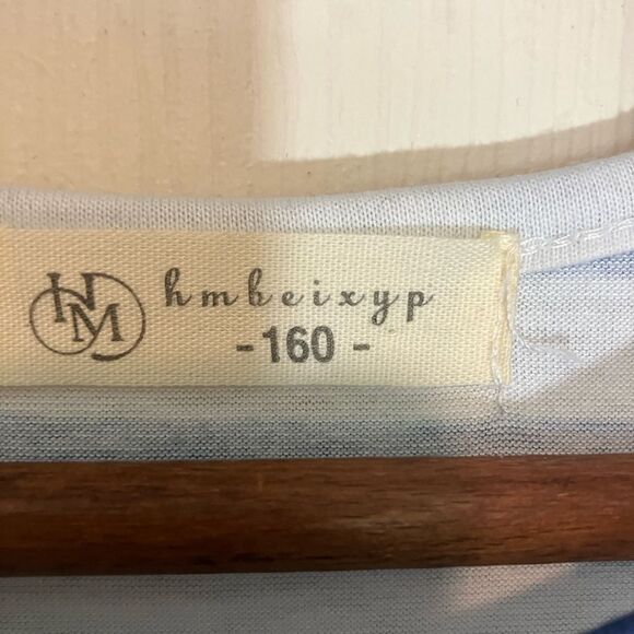 HM Hmbeixyp girls dress, excellent condition, girls size XL - Picture 2 of 2